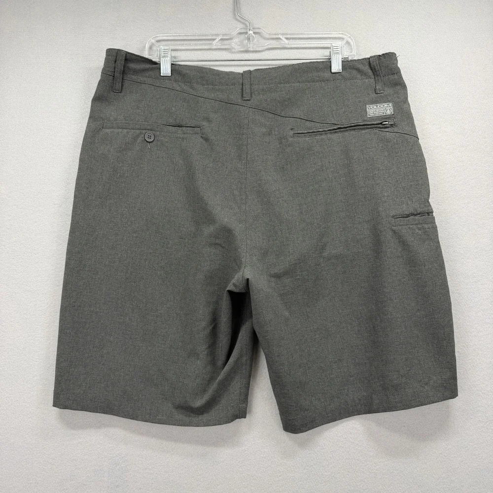 Volcom Surf & Turf Kerosene Hybrid Trunks Mens 38 Gray 4 Way Stretch Active Golf